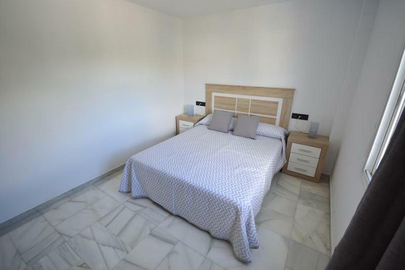 Apartamento Arena Beach エステポナ エクステリア 写真